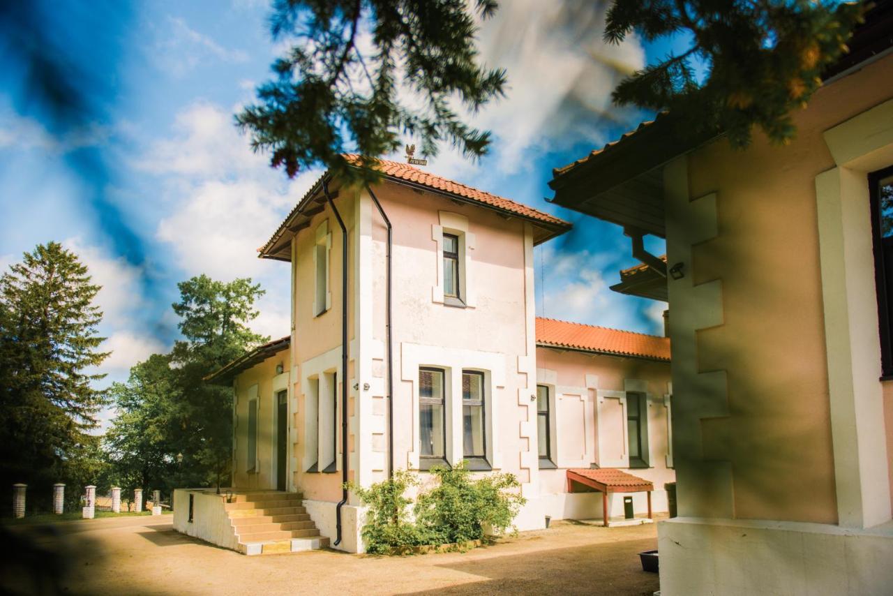 Villa Meretare Тойла Экстерьер фото