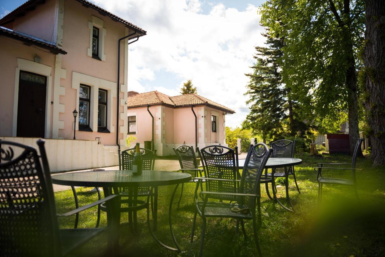 Villa Meretare Тойла Экстерьер фото